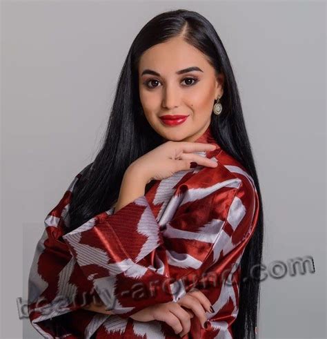 Top 23 Beautiful Uzbekistan Women Photo Gallery