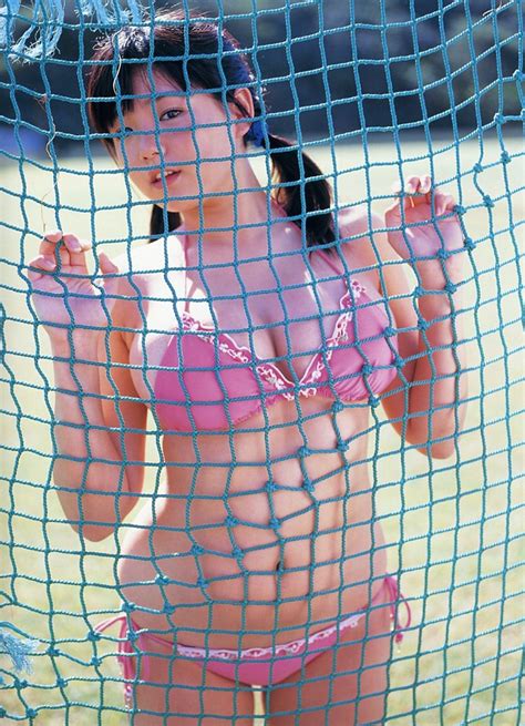 Ai Shinozaki Photo Gallery Sexy Girl Play Footbal