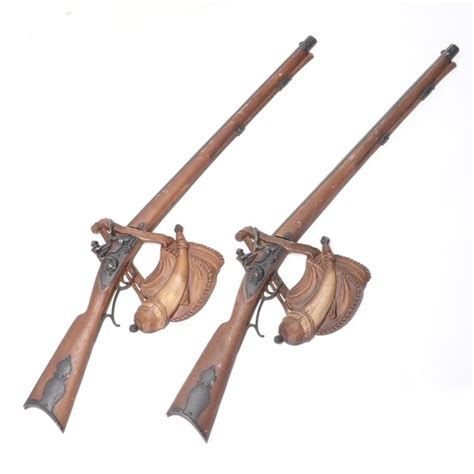 Sexton Polychrome Cast Metal Long Rifle Wall Hangings 1966 In