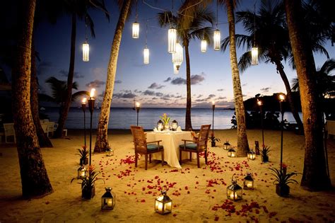 Romantic Honeymoon Dinner Honeymoon Places Romantic Honeymoon