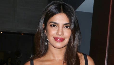 Priyanka Chopra’s Hair Makeover Gets Inches Chopped Off And Blonde Tops