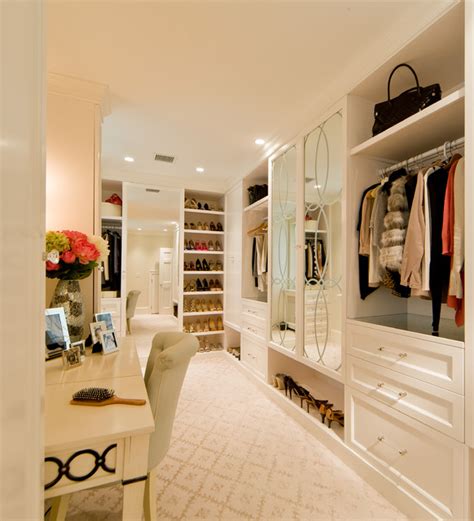 Exquisite Dressing Room Designs That Reflect The Owners