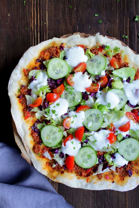 hallo ihr lieben lahmacun auch tuerkische pizza genannt