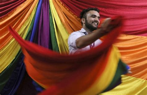 india decriminalizes gay sex ending colonial era section 377 law
