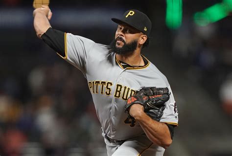 pittsburgh pirates  players   benefit  expanded rosters
