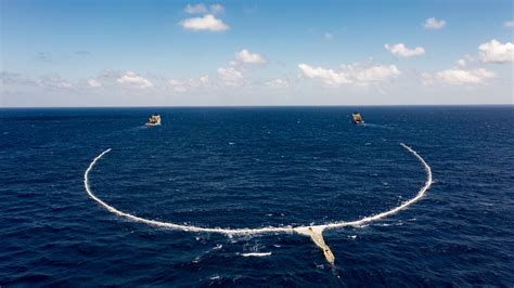 ocean cleanup deploys full scale system   great pacific garbage patch