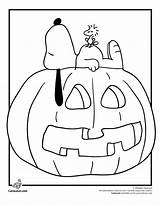 Coloring Snoopy Pages Pumpkin Woodstock Halloween Kids Charlie Brown Fall Great Printable Sheets Choose Board sketch template