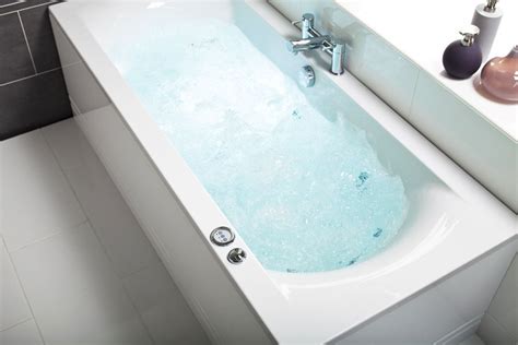 tips  fitting  whirlpool bath luna spas