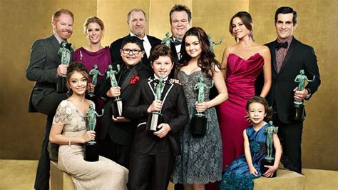 modern family  sues  stays