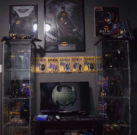 17 Best Images About Action Figure Display Cases On