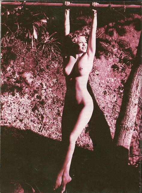 Naked Vanusa Spindler In Sexy Magazine Brasil