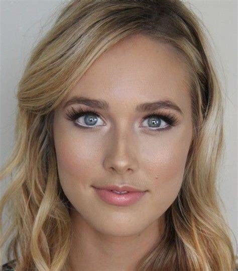Pretty Natural Makeup Idea 2015 For Blue Eyes Looks I