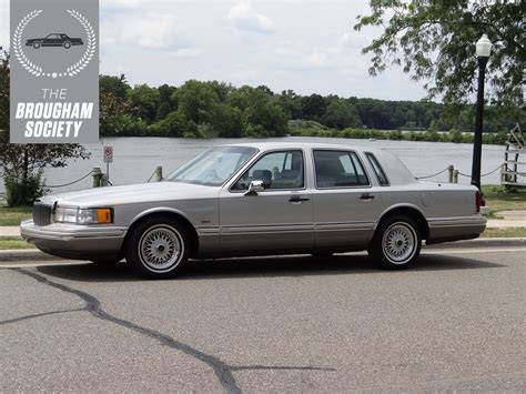 The 1991 Lincoln Town Car Cartier Was Travel On A Grander