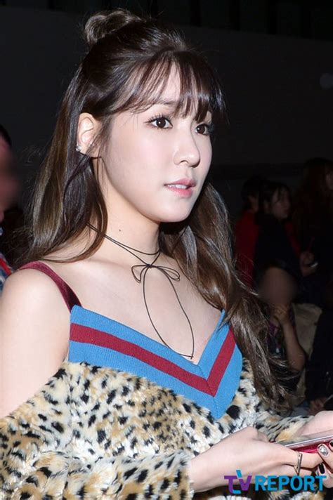 Snsd S Tiffany At Ych S Event Wonderful Generation