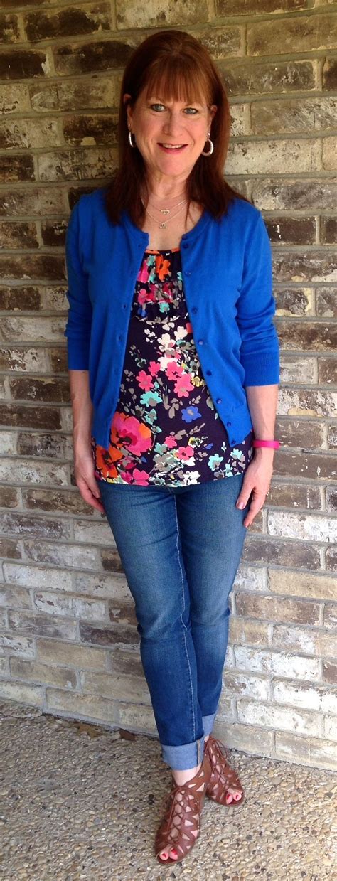 Casual Outfit Ideas For Women Over 50 Style Savvy Dfw