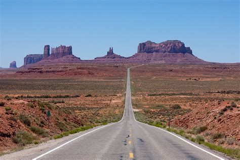 route  road trip worth  pros  cons   iconic highway