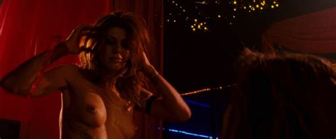 Naked Marisa Tomei In The Wrestler