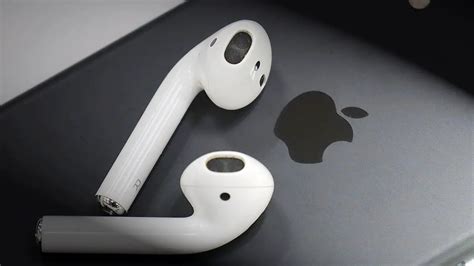 control airpods volume techbriefly