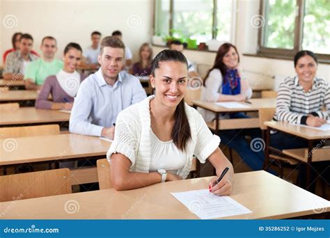 students sitting   classroom stock photo image  sitting