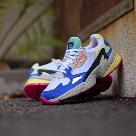 adidas  falcon multicolor bb