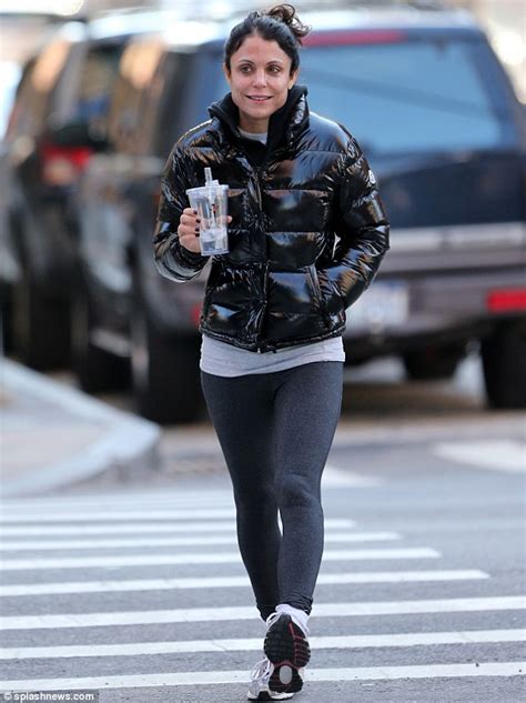 bethenny frankel maintains her skinnygirl figure with a calorie busting