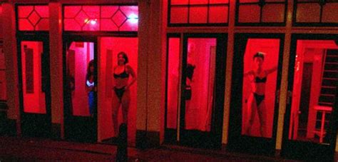 useful information and tips about red light district amsterdam smart travel guide