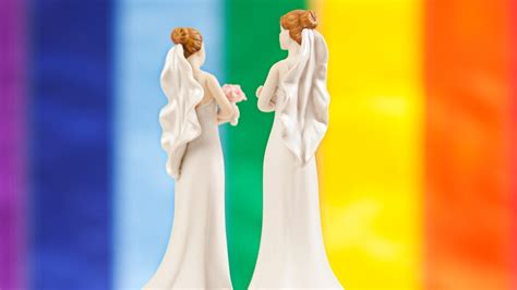 Supreme Court Will Hear Case From An Anti Gay Wedding Cake Maker Glamour