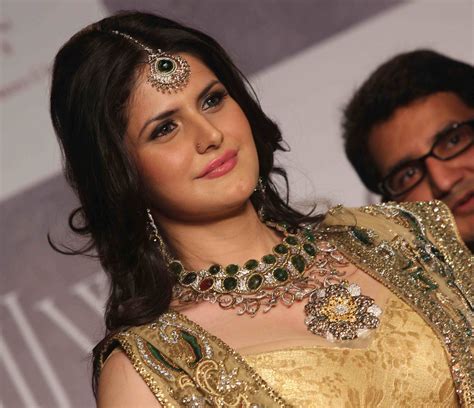 high quality bollywood celebrity pictures zarine khan looks gorgeous in saree at the india
