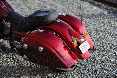 review  indian motorcycle chieftain limited  elite women riders