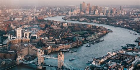 london launches green energy company owned  city hall electrek