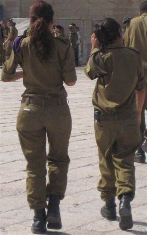 leading zionist orthodox rabbis attack idf over women s