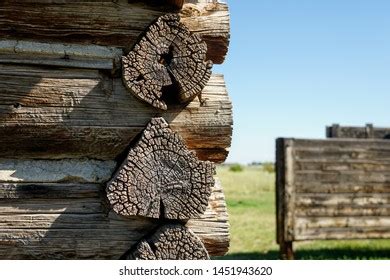 interlocking logs  corner log cabin stock photo  shutterstock