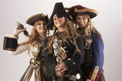 Lady Pirate Costume Ideas Pirate Woman Female Pirate
