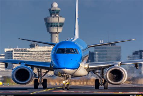 ph ezi klm airport overview photography location  amsterdam schiphol photo id
