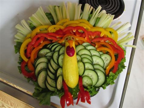 Turkey Veggie Tray Really Easy To Put Together And So Cute Turkey