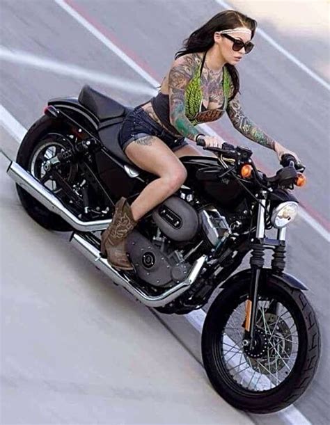 Pin On ‒⋞ ️babes N Bikes ️≽‑