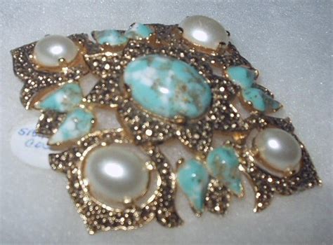 vintage signed sarah coventry large faux turquoise and pearl diamond shaped brooch