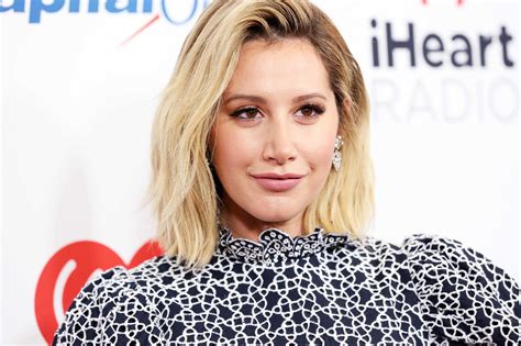 Actress Ashley Tisdale Does Not Look Like This Anymore