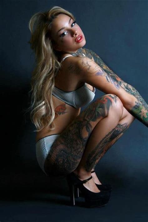 Men Who Go Crazy For Tattoos Will Love These Girls 62