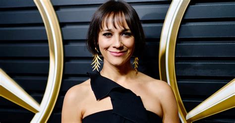 Is Rashida Jones Married Heres What We Know About Her Personal Life