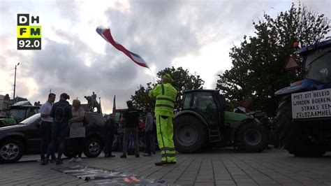 tientallen boeren protesteren weer bij het binnenhof youtube