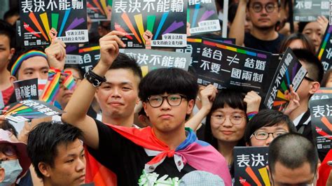 taiwan passes same sex marriage bill becoming first in