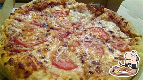 dominos pizza tilburg paleisring  restaurant menu  reviews
