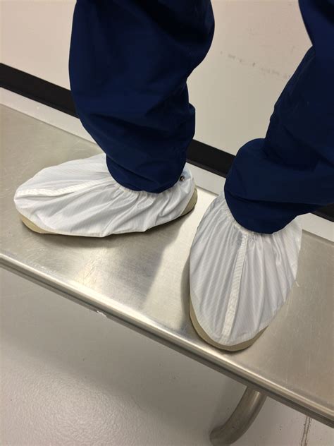 cleanroom shoe cover  soles prudential  supply