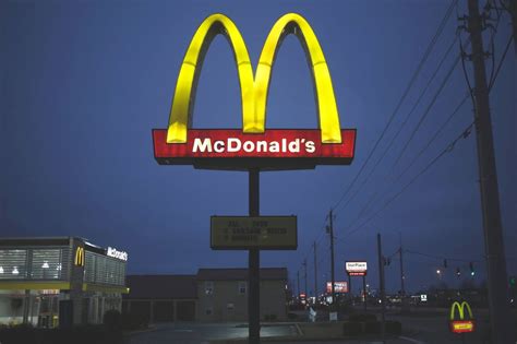 mcdonalds decides  embrace fast food identity wsj