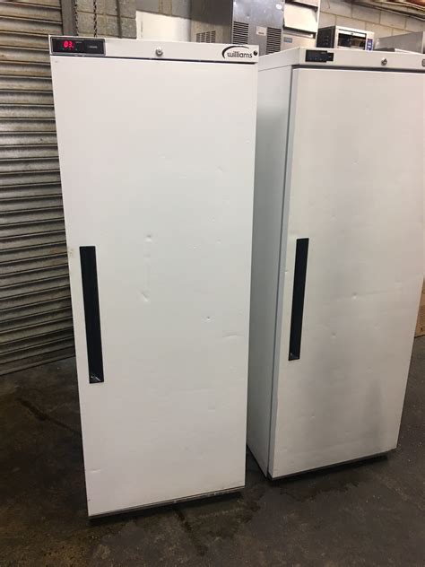 williams single door fridge white model no ha400wa only one for sale