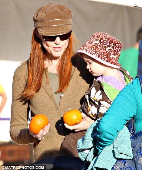 orange alert gwen stefani leads the celebrities day out down the pumpkin patch daily mail online