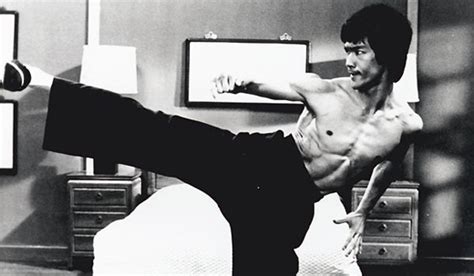rockhard physique awesome physique of bruce lee