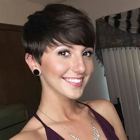 20 gorgeous short pixie haircuts with bangs 2020 hairstyles weekly