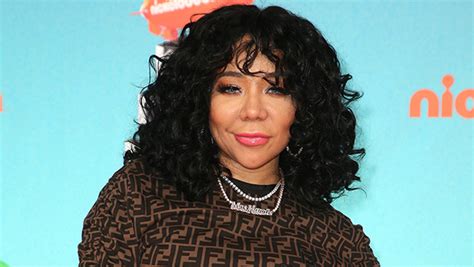 tiny harris gets hair makeover with silver bob style